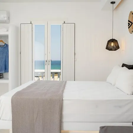 Celestial Seaview Apartments-portara * Naxos City