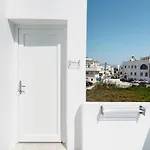 Celestial Seaview Apartments-portara Apartment *