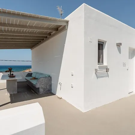 Celestial Seaview Apartments-portara *